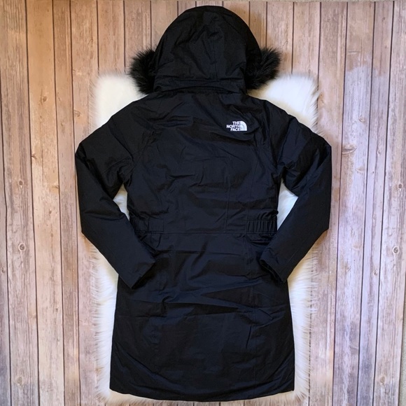 The North Face Women’s Jump Down Parka In Black - Picture 4 of 7